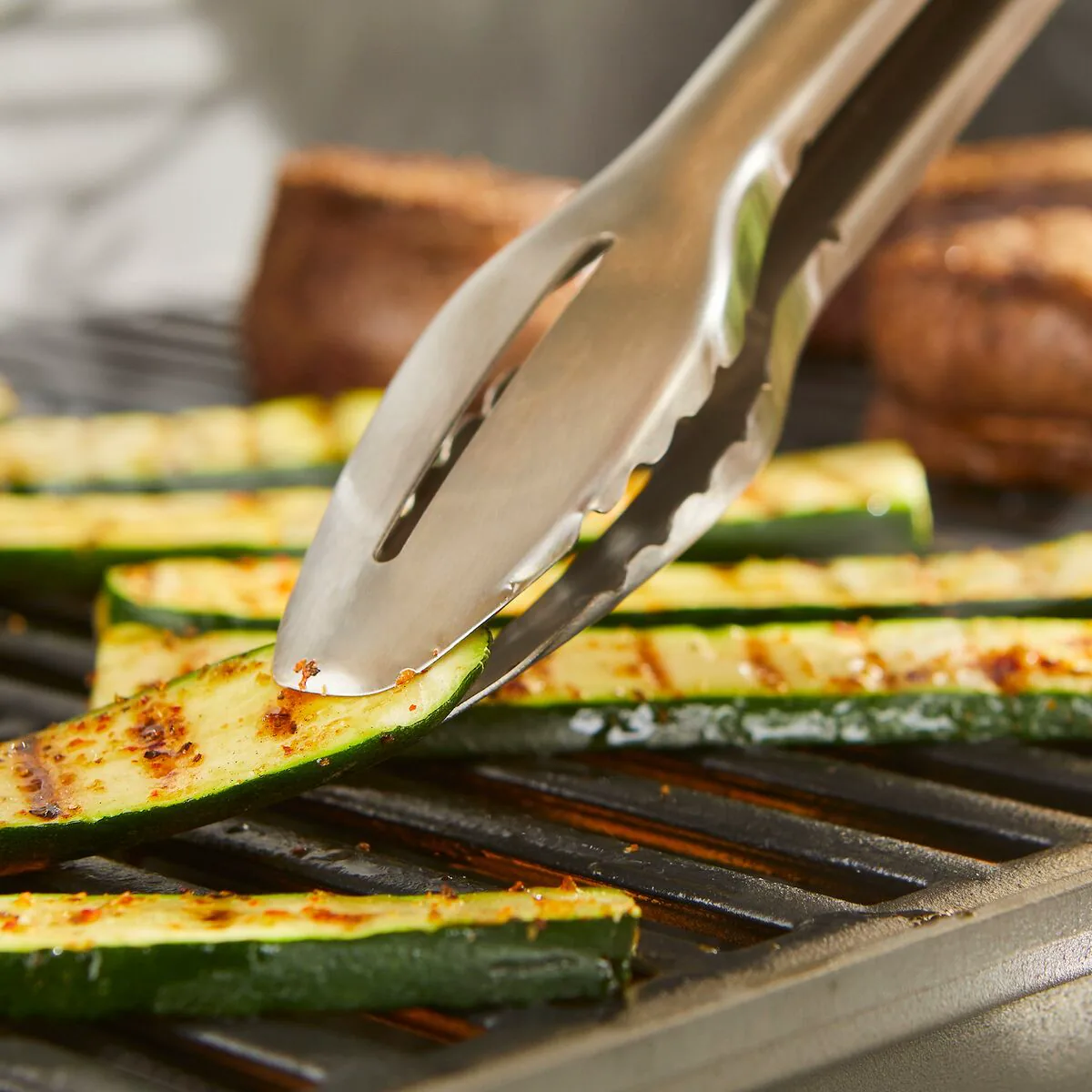Weber Precision barbecuetang van roestvrij staal met gebogen ontwerp